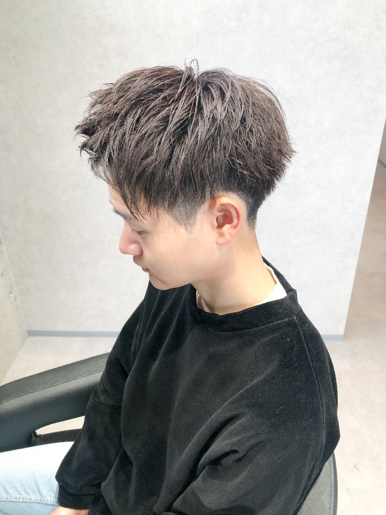 アップバングショート